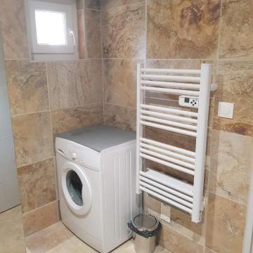 Le Studio D Aurelie Avec Spa Ete En Pleine Campagne Et Proche De Toute Commodite Roquemaure  Eksteriør billede