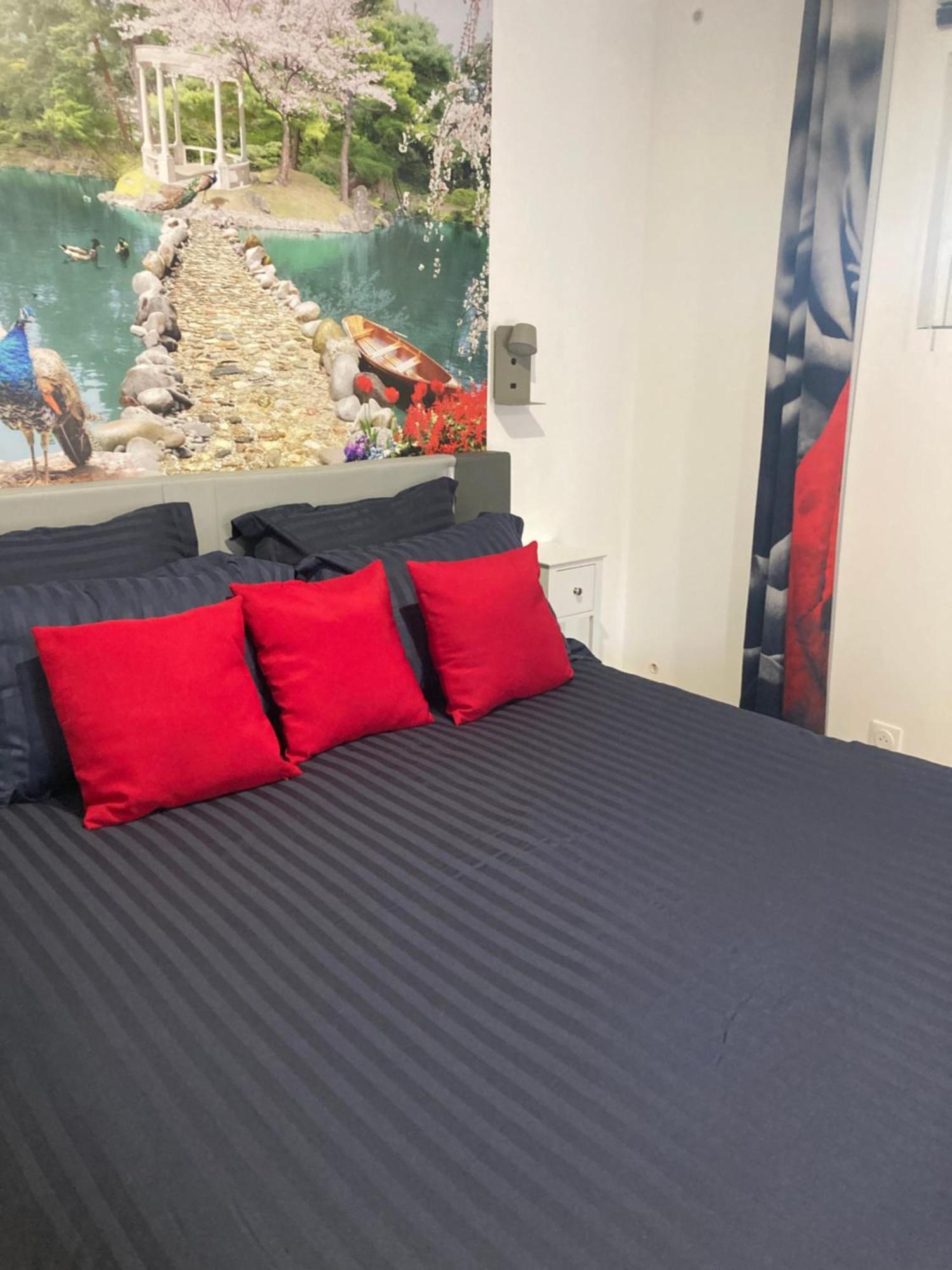 Le Studio D Aurelie Avec Spa Ete En Pleine Campagne Et Proche De Toute Commodite Roquemaure  Eksteriør billede